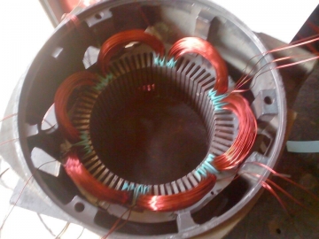 三相交流電機(jī)電樞受潮該怎么修理電機(jī)呢？